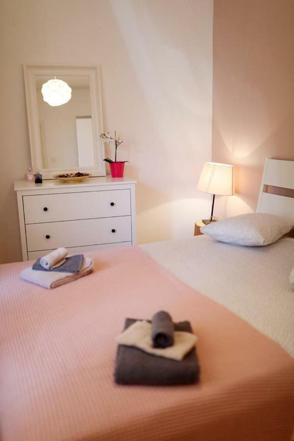 Apartman Bluemarin Lägenhet Pakoštane Exteriör bild