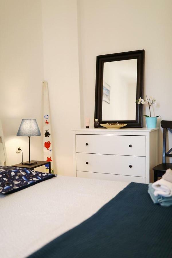 Apartman Bluemarin Lägenhet Pakoštane Exteriör bild