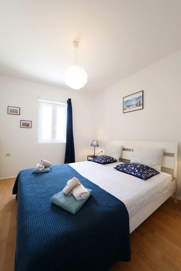 Apartman Bluemarin Lägenhet Pakoštane Exteriör bild